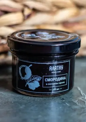 Черная смородина в сосновом сиропе, 100 мл