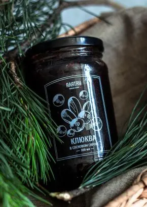 Клюква в сосновом сиропе, 350 мл